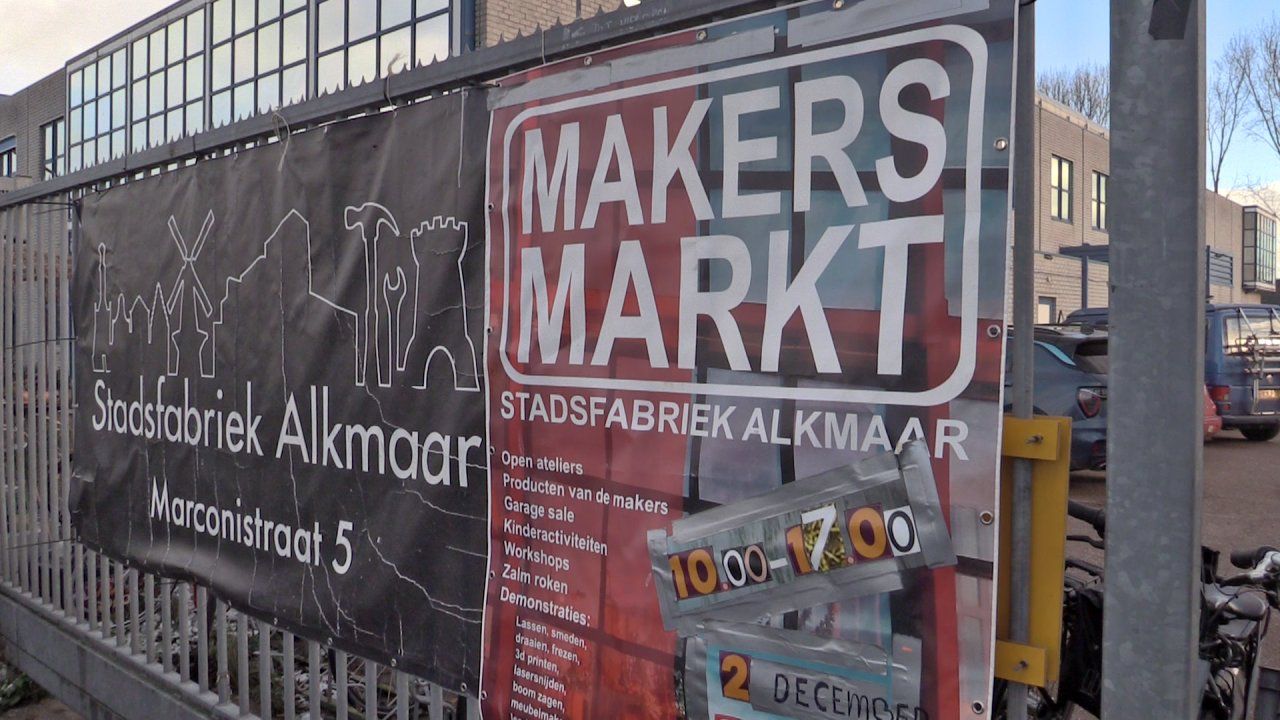 Goedbezochte Makersmarkt in Stadsfabriek Alkmaar (4 december 2023)